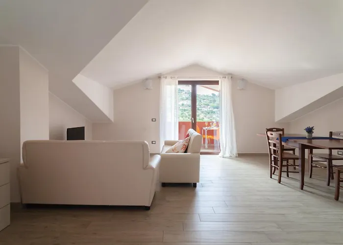 Rivamare - 게스트하우스 아그로폴리