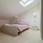 Guest house Rivamare - 4*