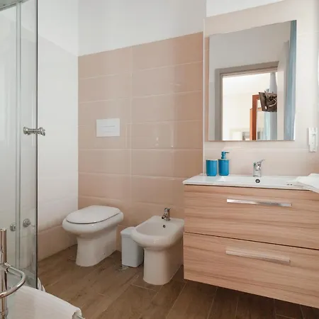 Rivamare - 4* アグローポリ